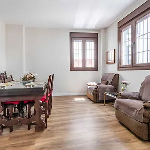 2 Bedrooms 2 Bathrooms - Triana- Sevilla